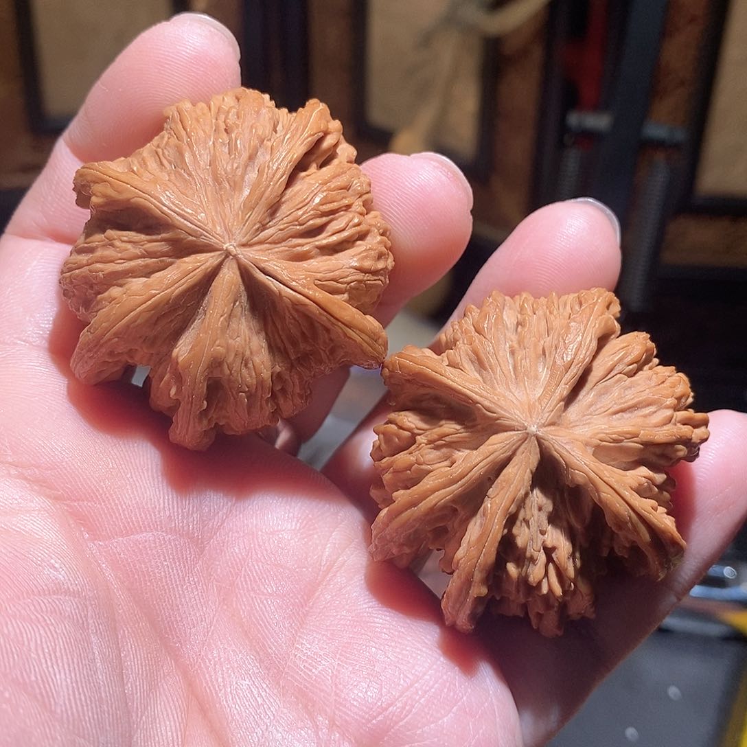 文玩核桃把件四座楼五棱