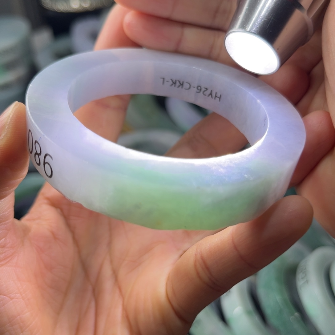 定制翡翠翡翠手镯未镶嵌