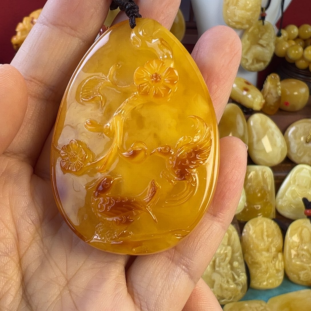 蜜蜡吊坠(赠链)未镶嵌