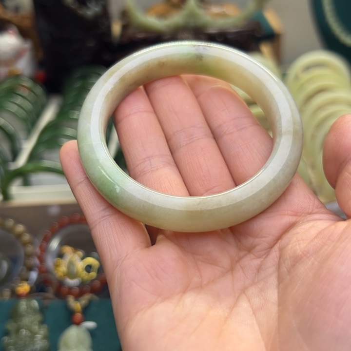 和田玉手镯未镶嵌57.1圈围z1262