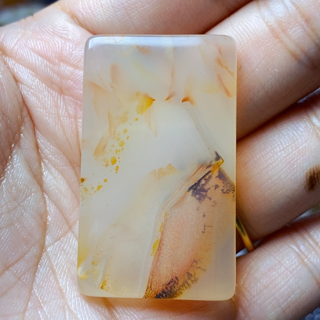 玛瑙/玉髓未镶嵌珠宝半成品