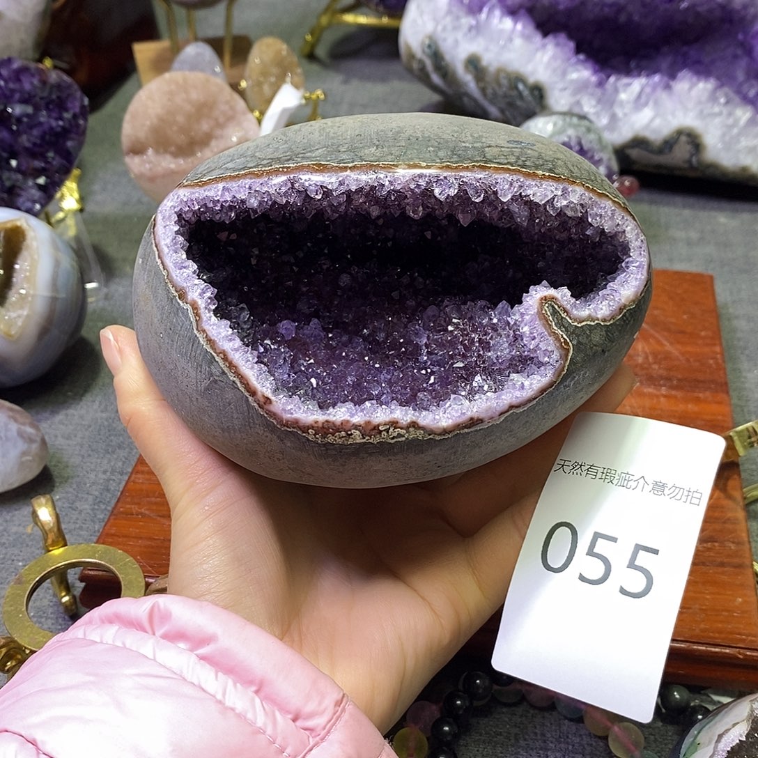 未镶嵌紫晶珠宝半成品