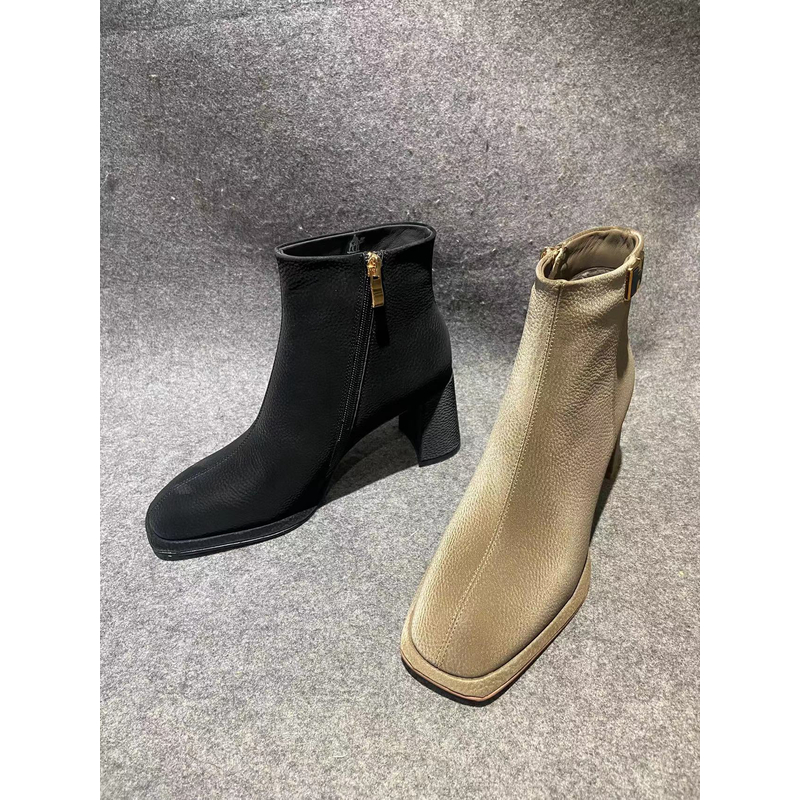 AKTUGA 2258-3洋气真皮软底单靴女圆头粗跟短靴高跟时尚百搭气质