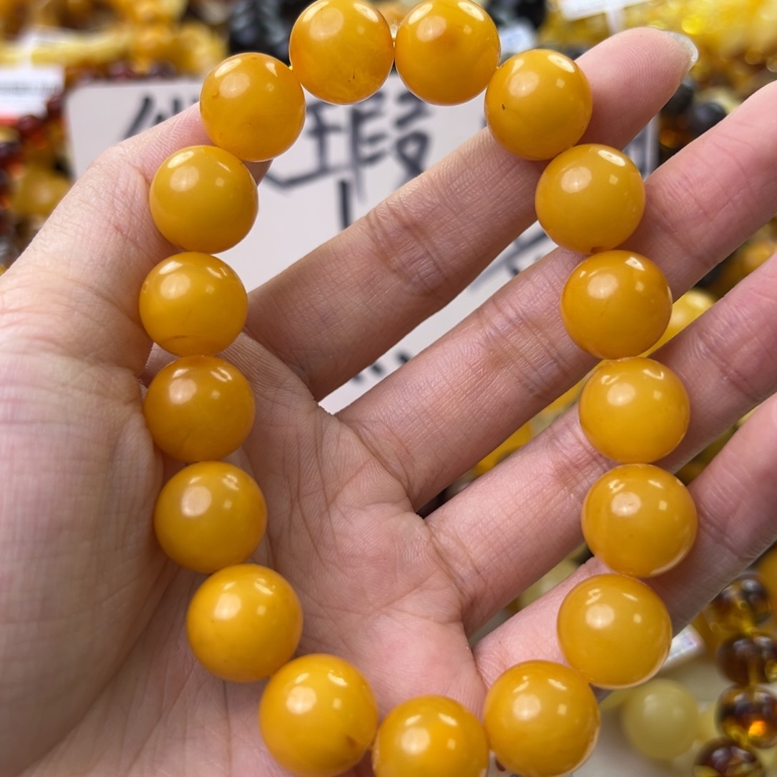 琥珀珠宝奇石未镶嵌