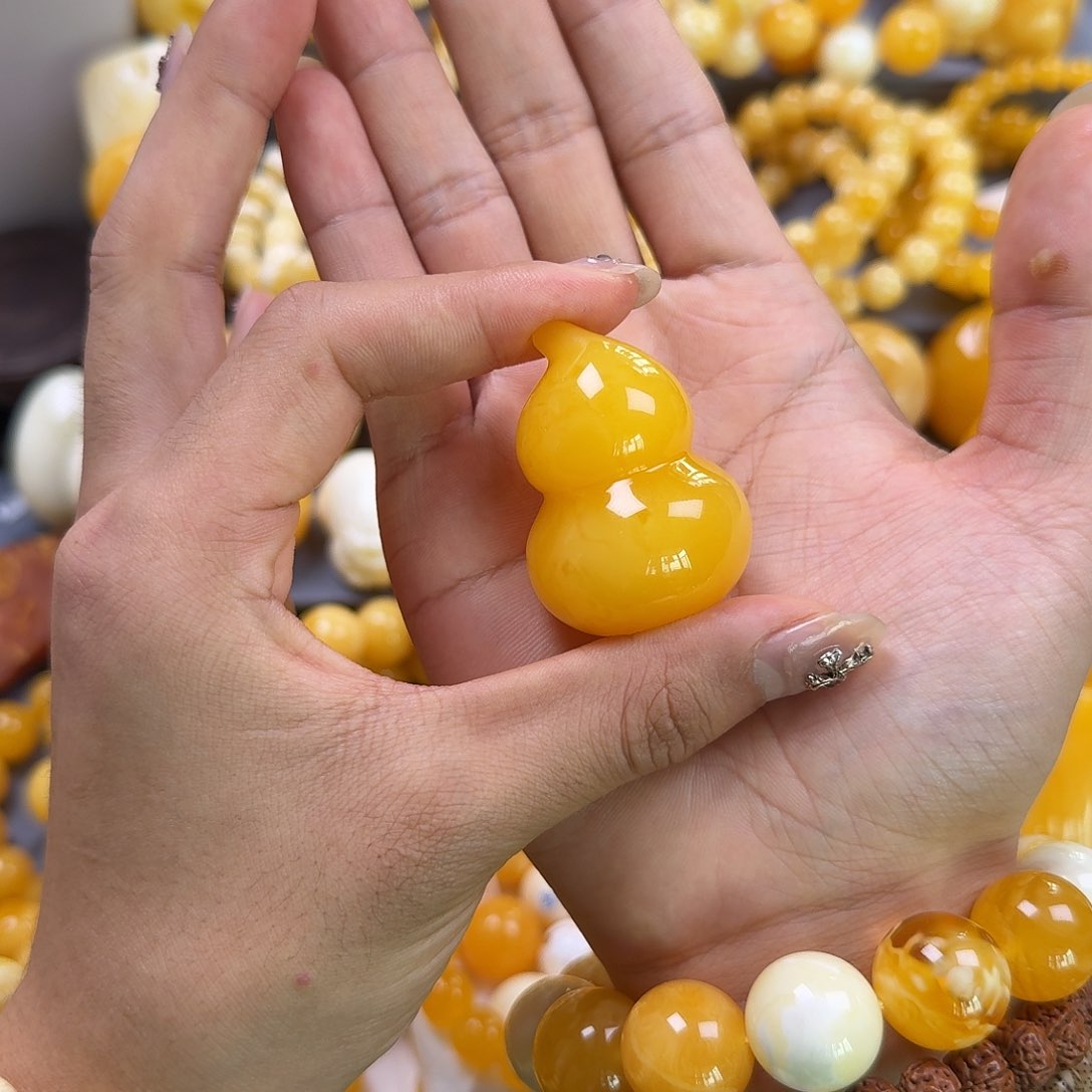 琥珀珠宝奇石未镶嵌葫芦