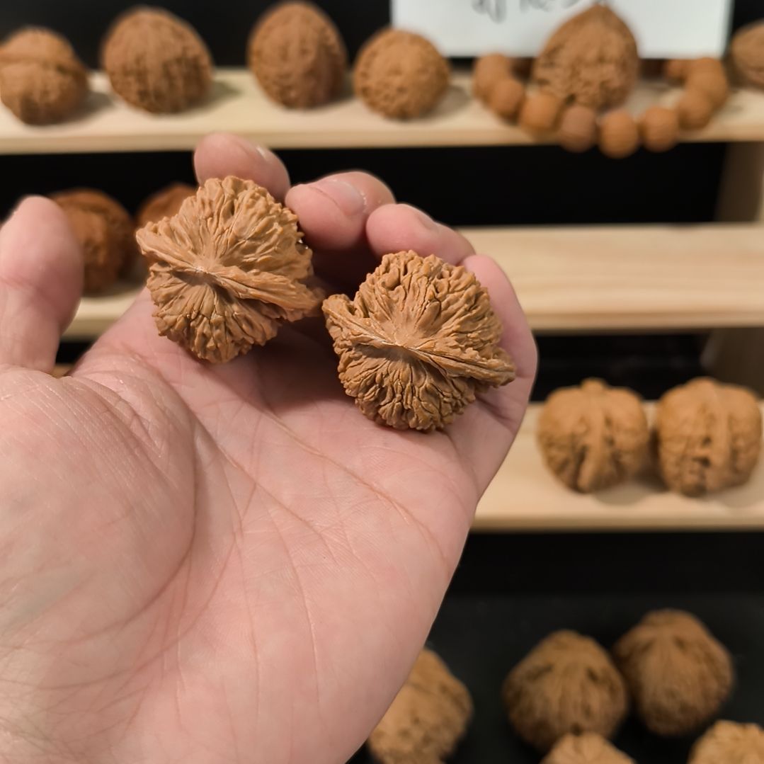 吊坠文玩核桃40四座楼