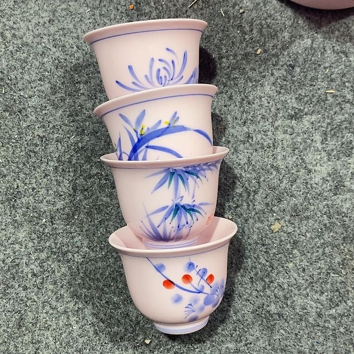 摆件陶红稀土梅兰竹菊四个杯子