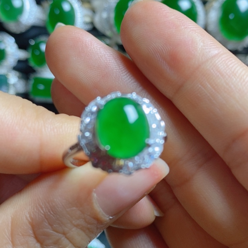 【闪购商品】翡翠挂件银S925镶嵌蛋面女戒