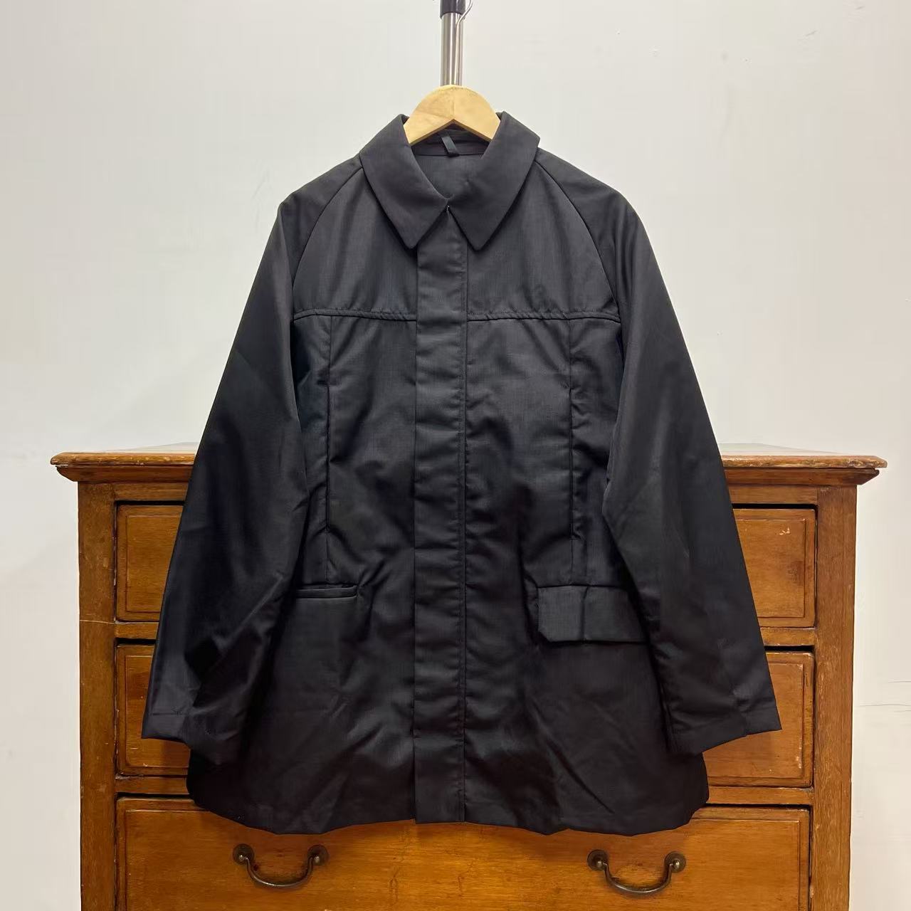 ini 男款阔版夹克外套 XX117 DM25F684