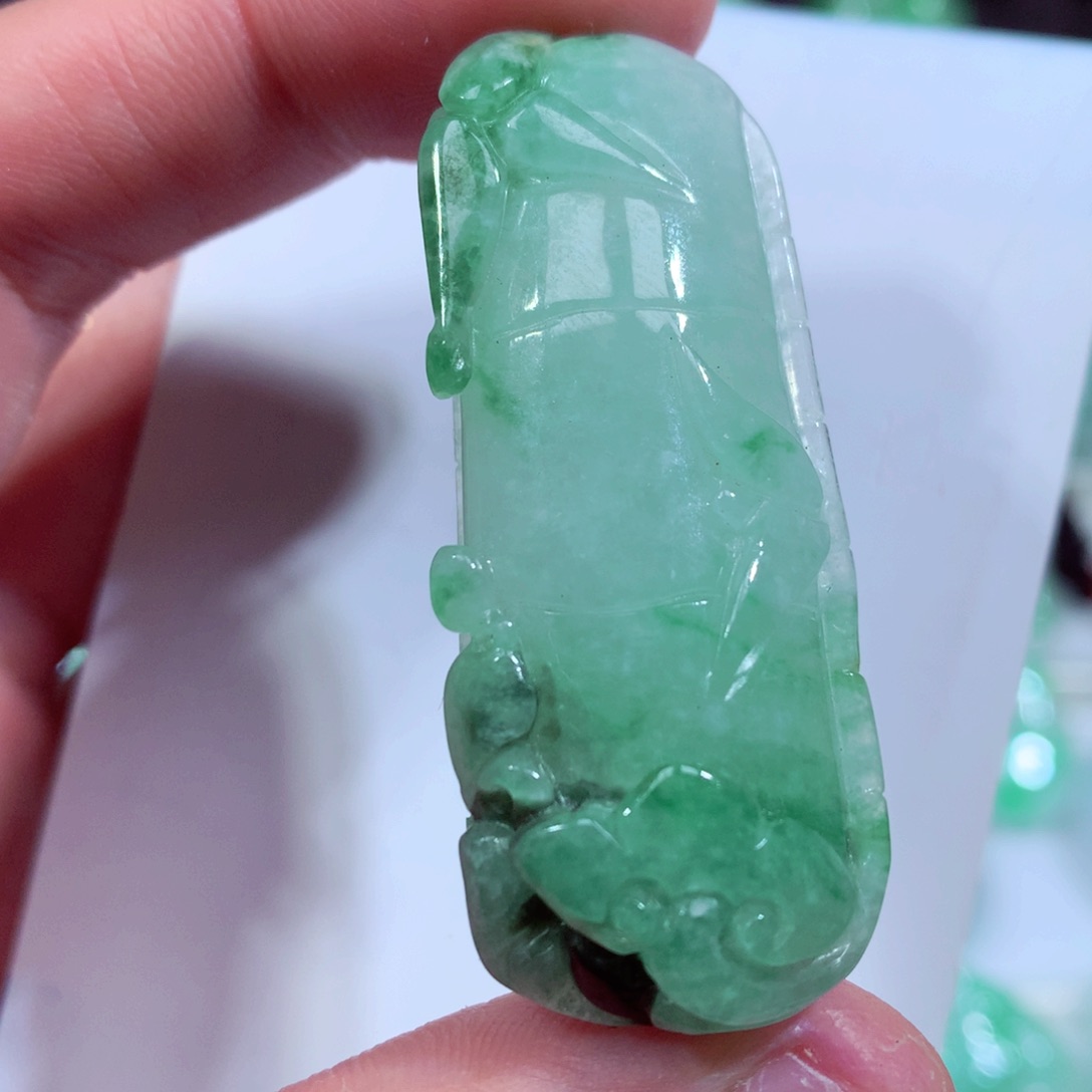 翡翠颈饰未镶嵌缅甸翡翠