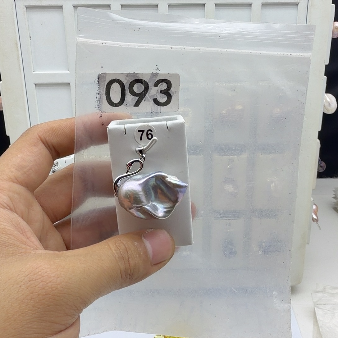 合金淡水珍珠颈饰