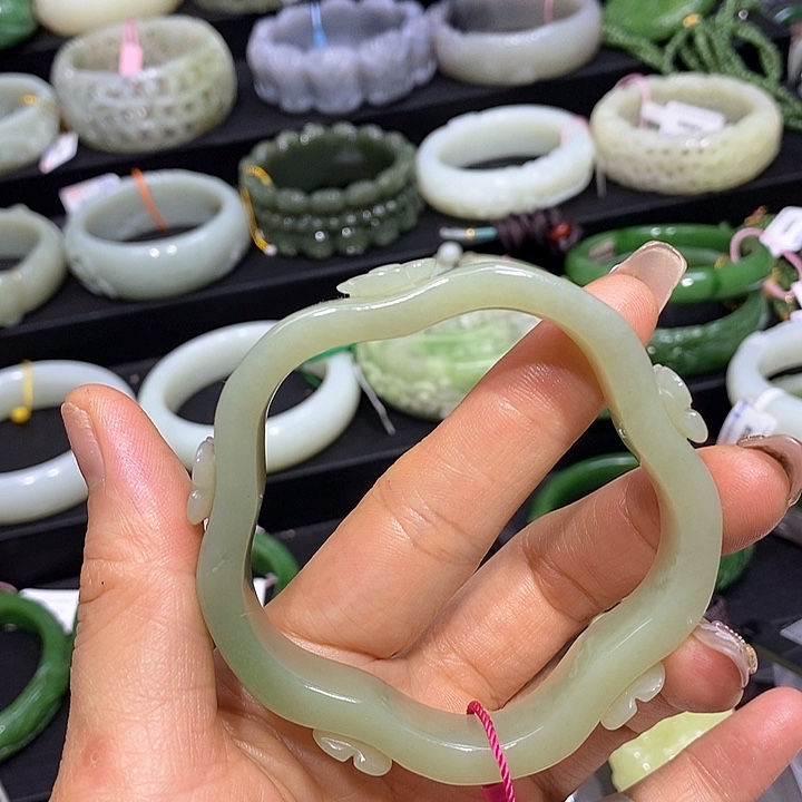 和田玉手镯57圈口3未镶嵌