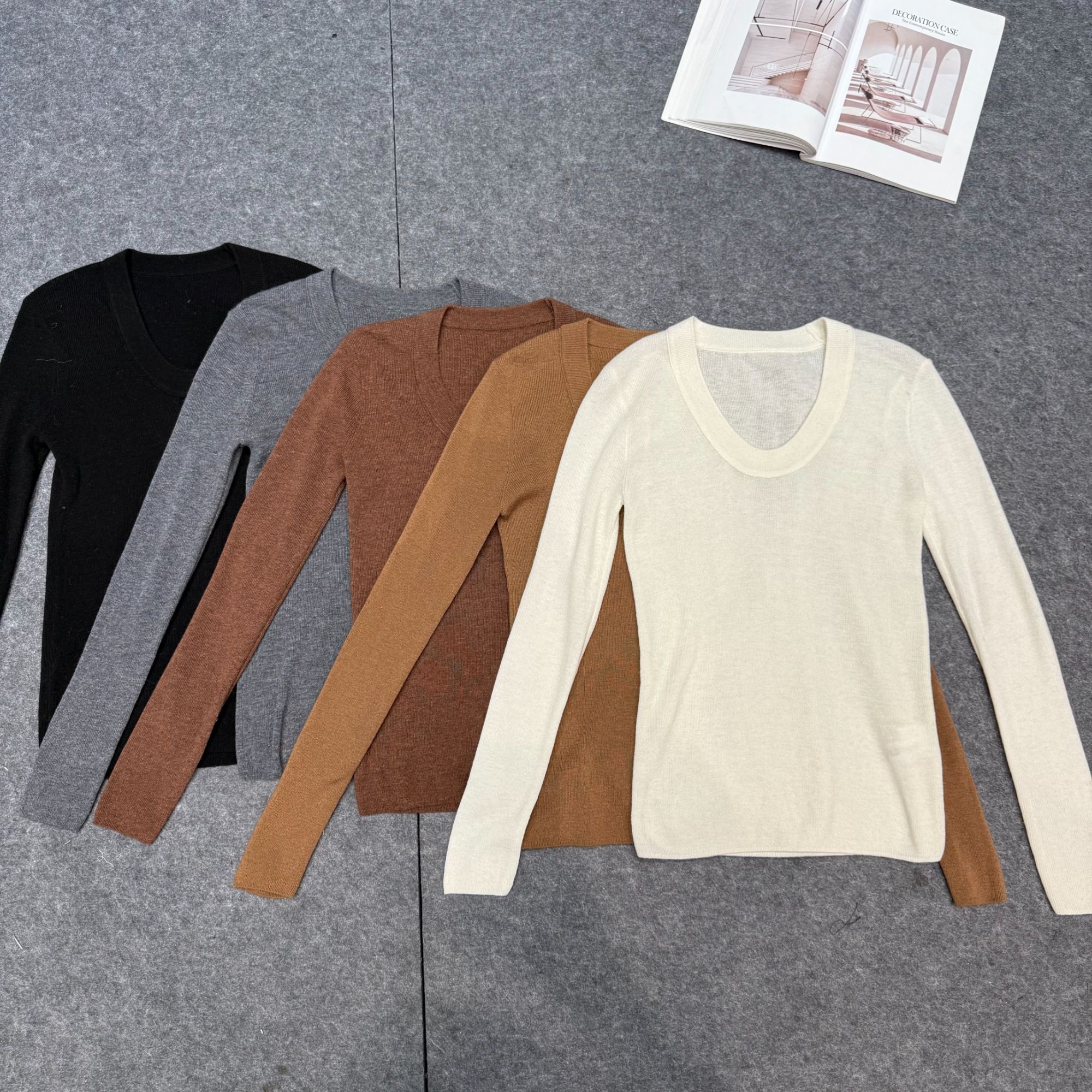 【南油张贝贝】新款U领纯色打底MX957