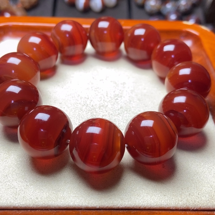 玛瑙/玉髓未镶嵌手串酒红缠丝景儿