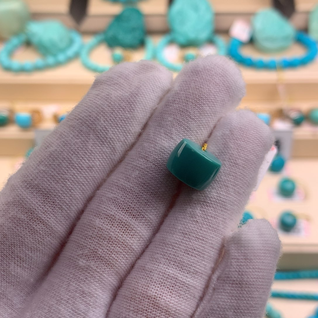 绿松石珠宝奇石未镶嵌10.9×7.8