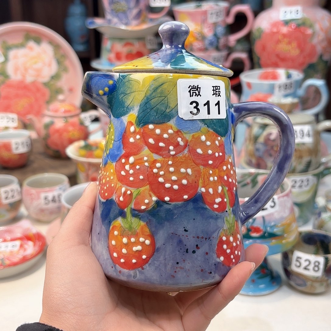 瓷片兔兔好mo nv l k lv x