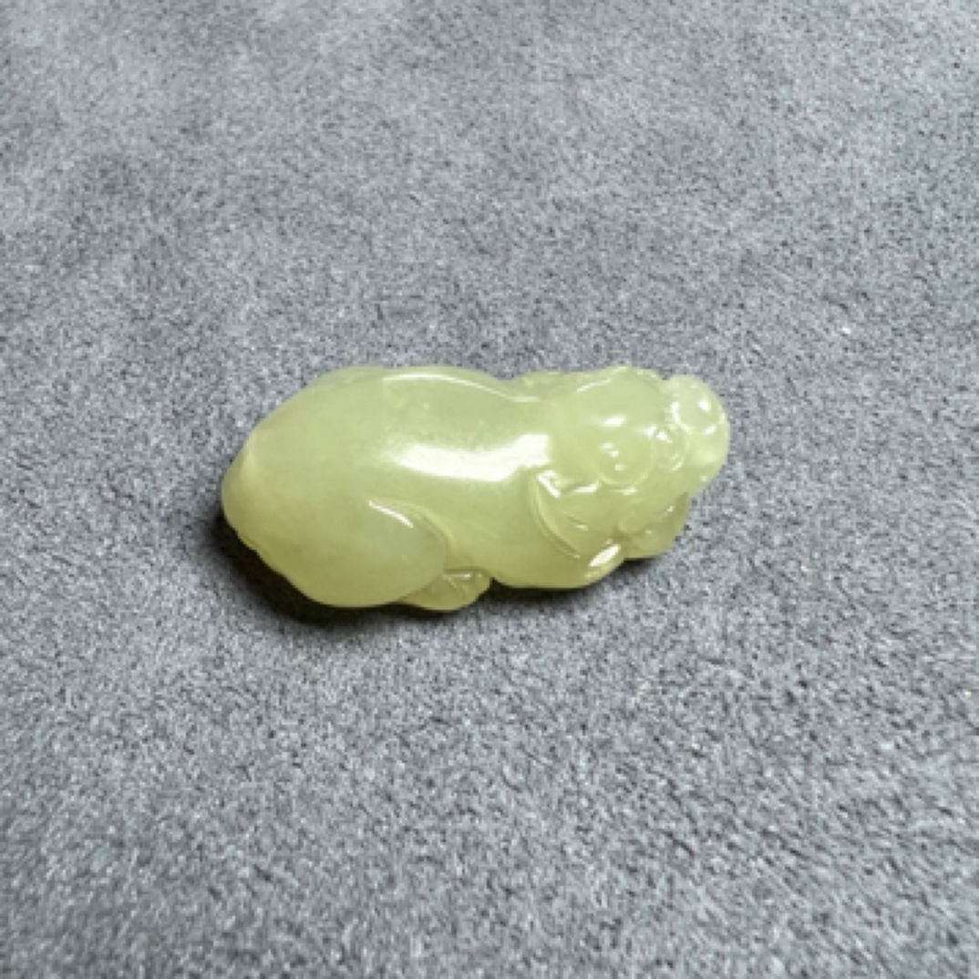 和田玉晴水貔貅吊坠