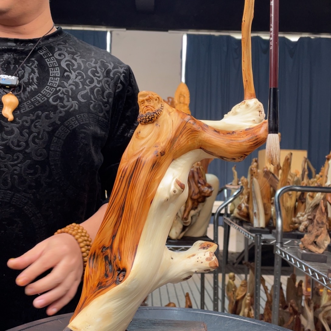 柏木（崖柏）随型摆件