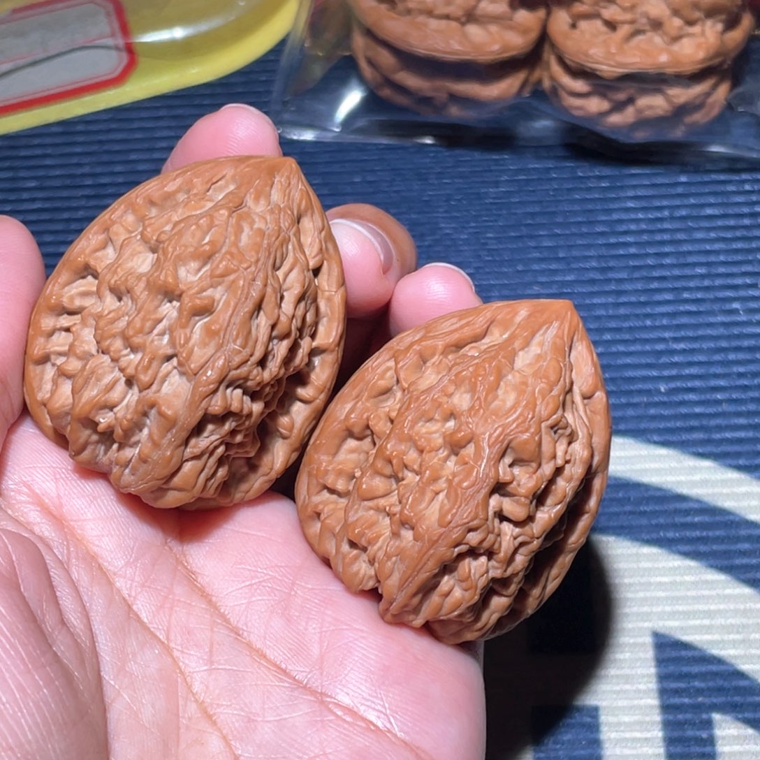 文玩核桃吊坠阿*蓟县虎头王38