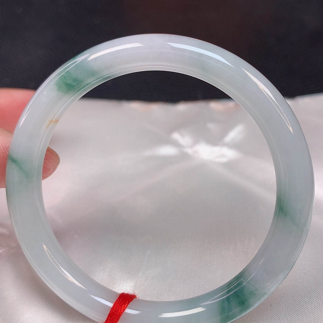 翡翠手镯未镶嵌54 翡翠手镯