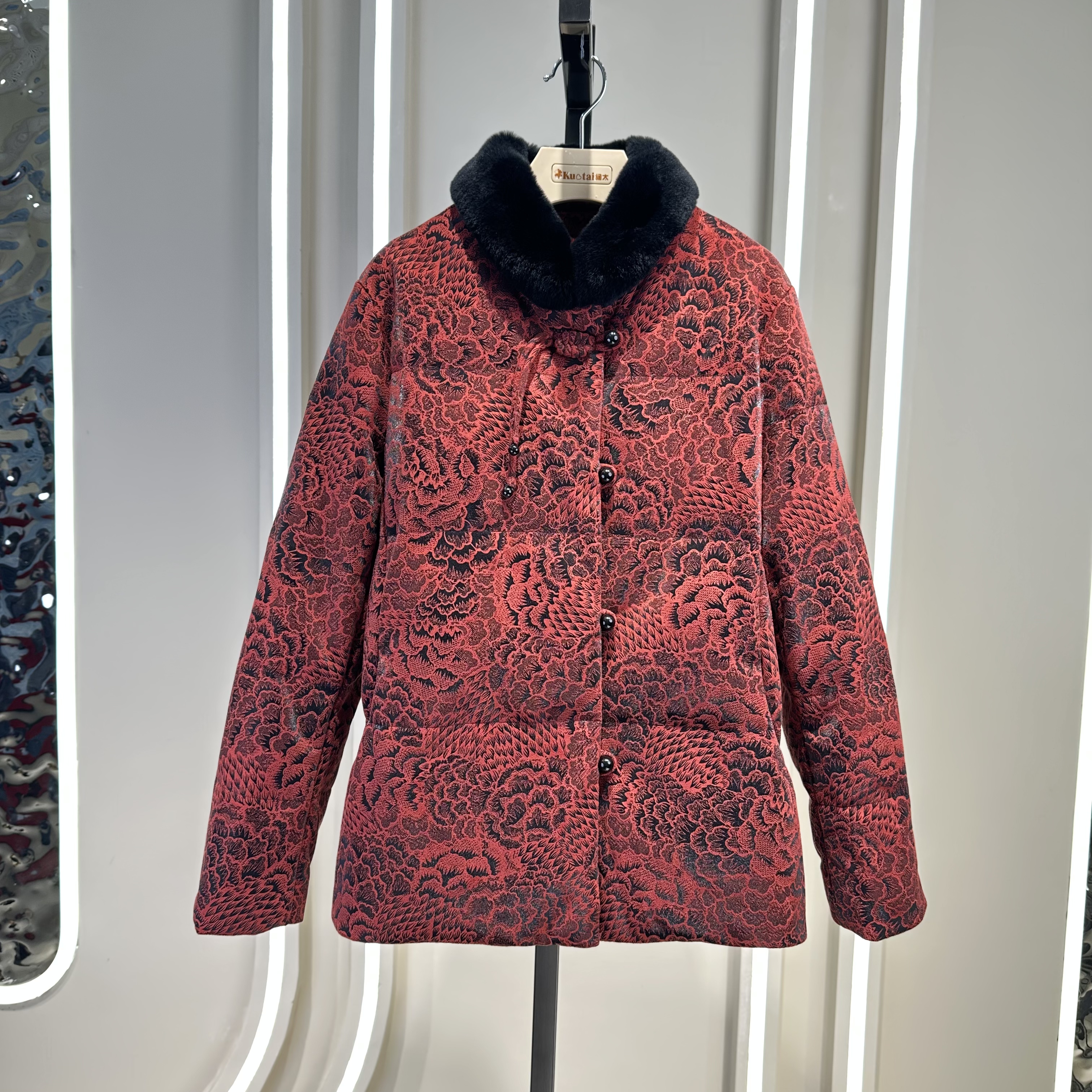 JIANKUAN 妈妈装 高品质时尚印花羽绒服 M3045  衣长65