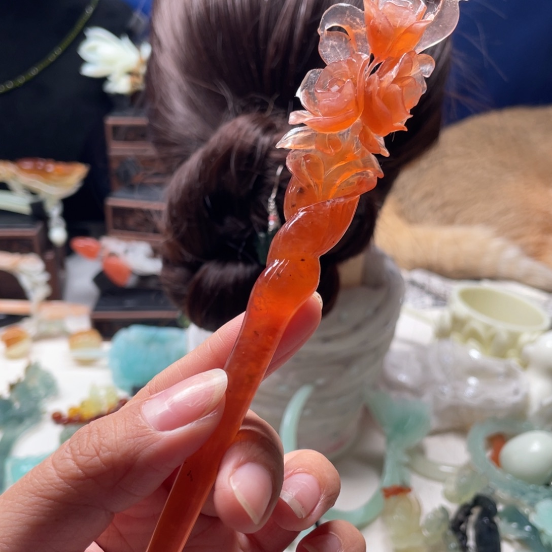 【闪购商品】未镶嵌岫玉发饰海**阔