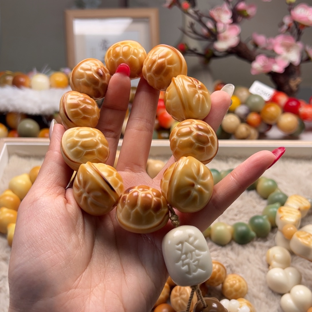 嘻***嘻菩提根/象牙果吊坠T04-3象牙果富甲天下通货