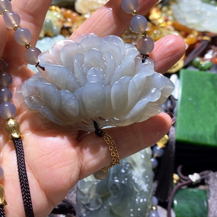 岫玉毛衣链未镶嵌