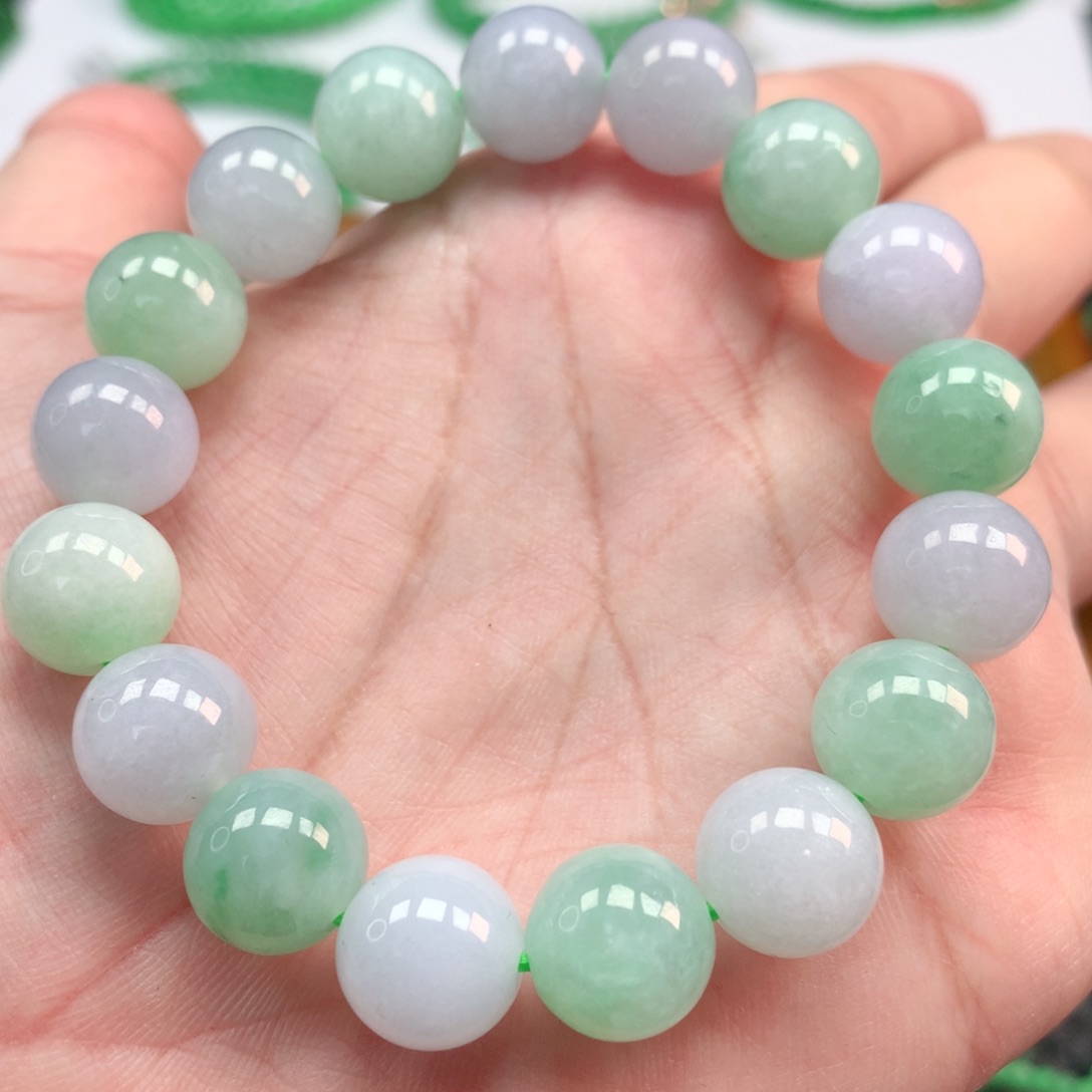 翡翠手链未镶嵌翡翠