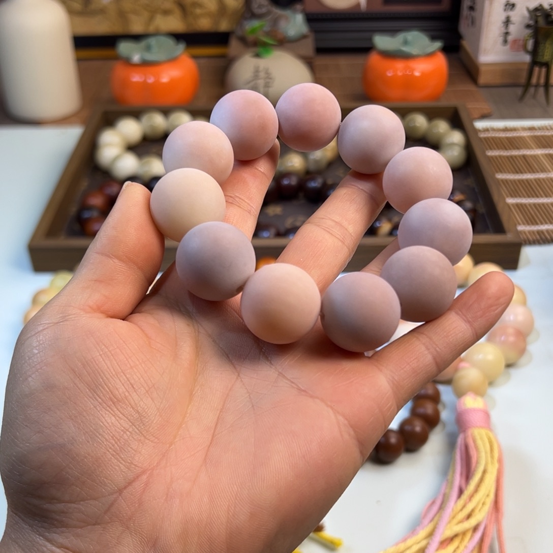 俗***妖吊坠菩提根/象牙果磨砂圆珠22mm