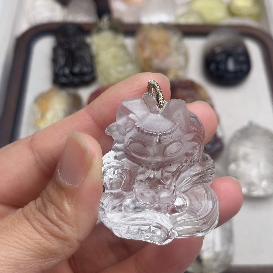 吊坠(不含链)未镶嵌水晶大*点