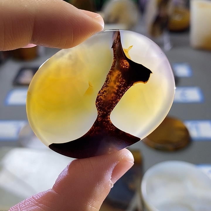 玛瑙/玉髓未镶嵌珠宝半成品187