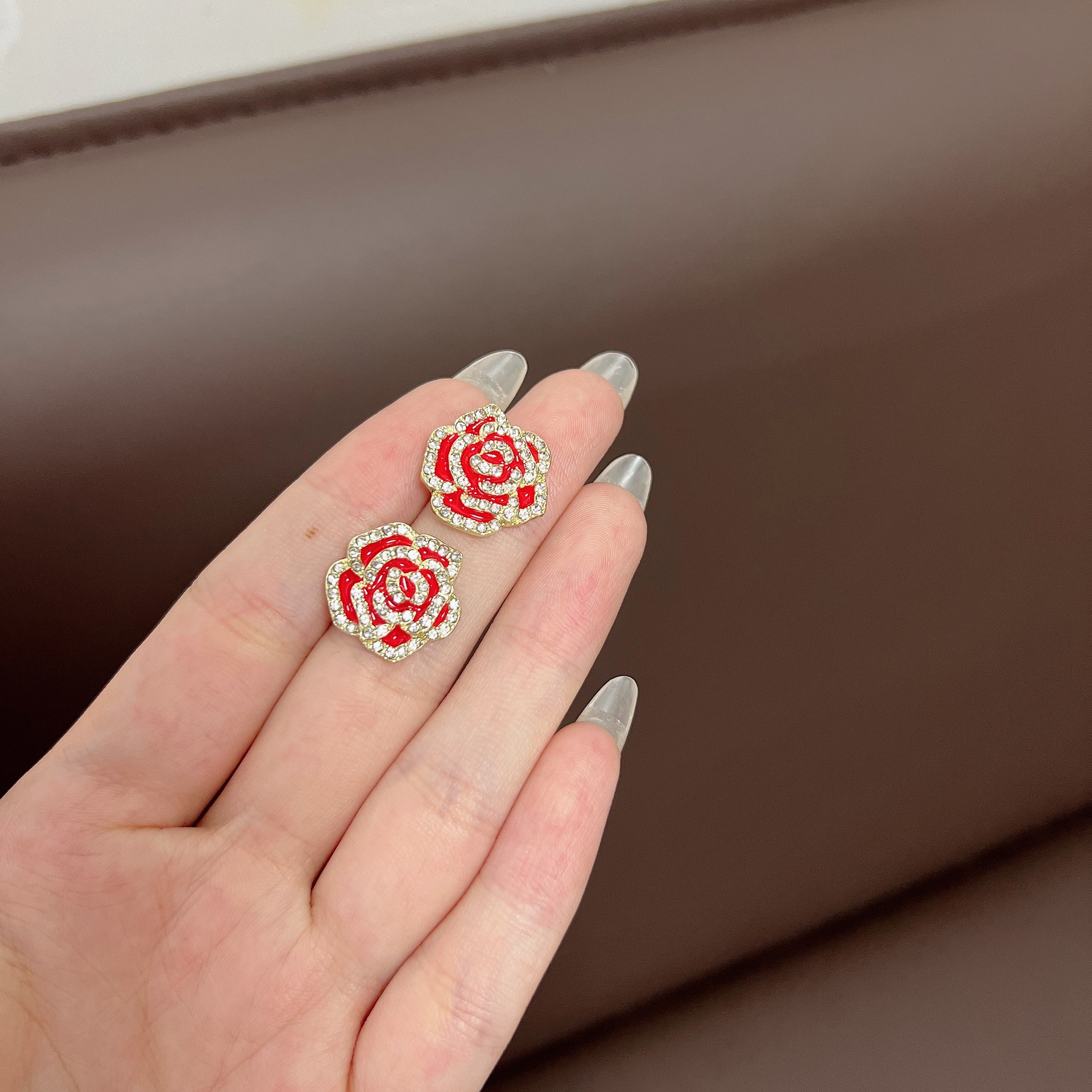 铜合金耳饰 【A03】法式红色玫瑰花耳钉时尚轻奢高级感气质百搭耳饰