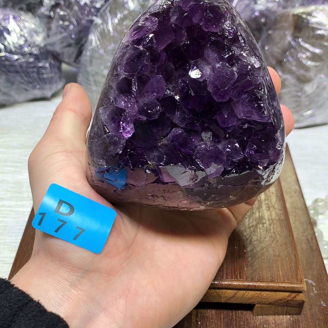紫晶大型摆件（非配饰）未镶嵌