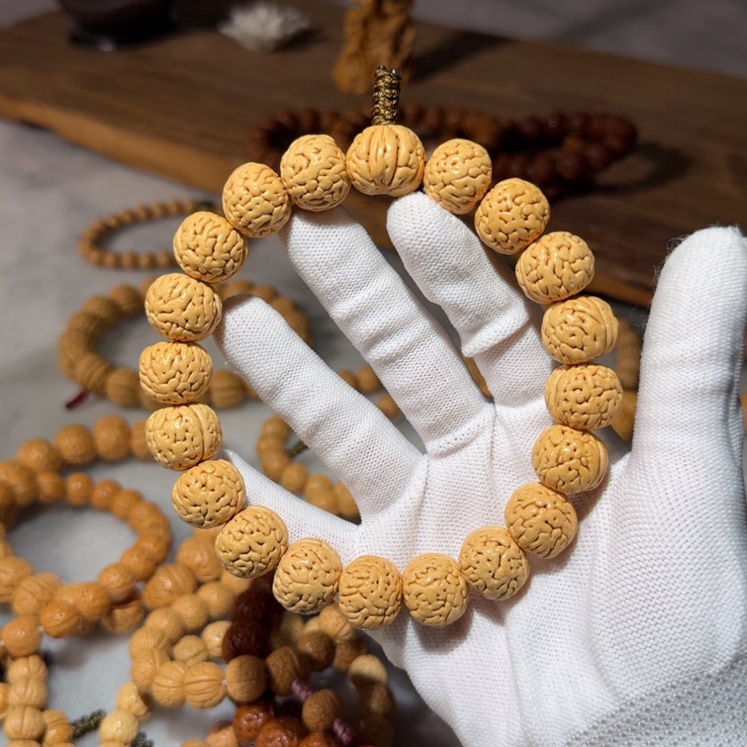 桃核吊坠超头货滚像最好一条天花板毕业保红保沉水