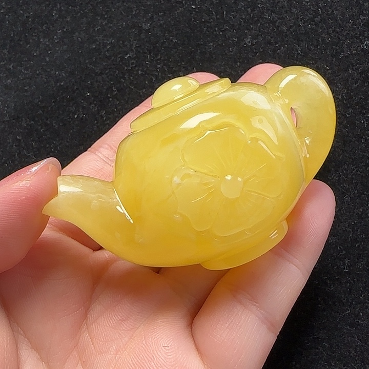 蜜蜡珠宝奇石未镶嵌