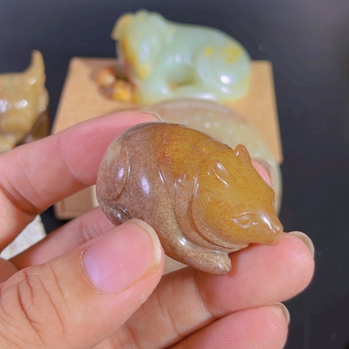 和田玉（糖玉）未镶嵌颈饰金*