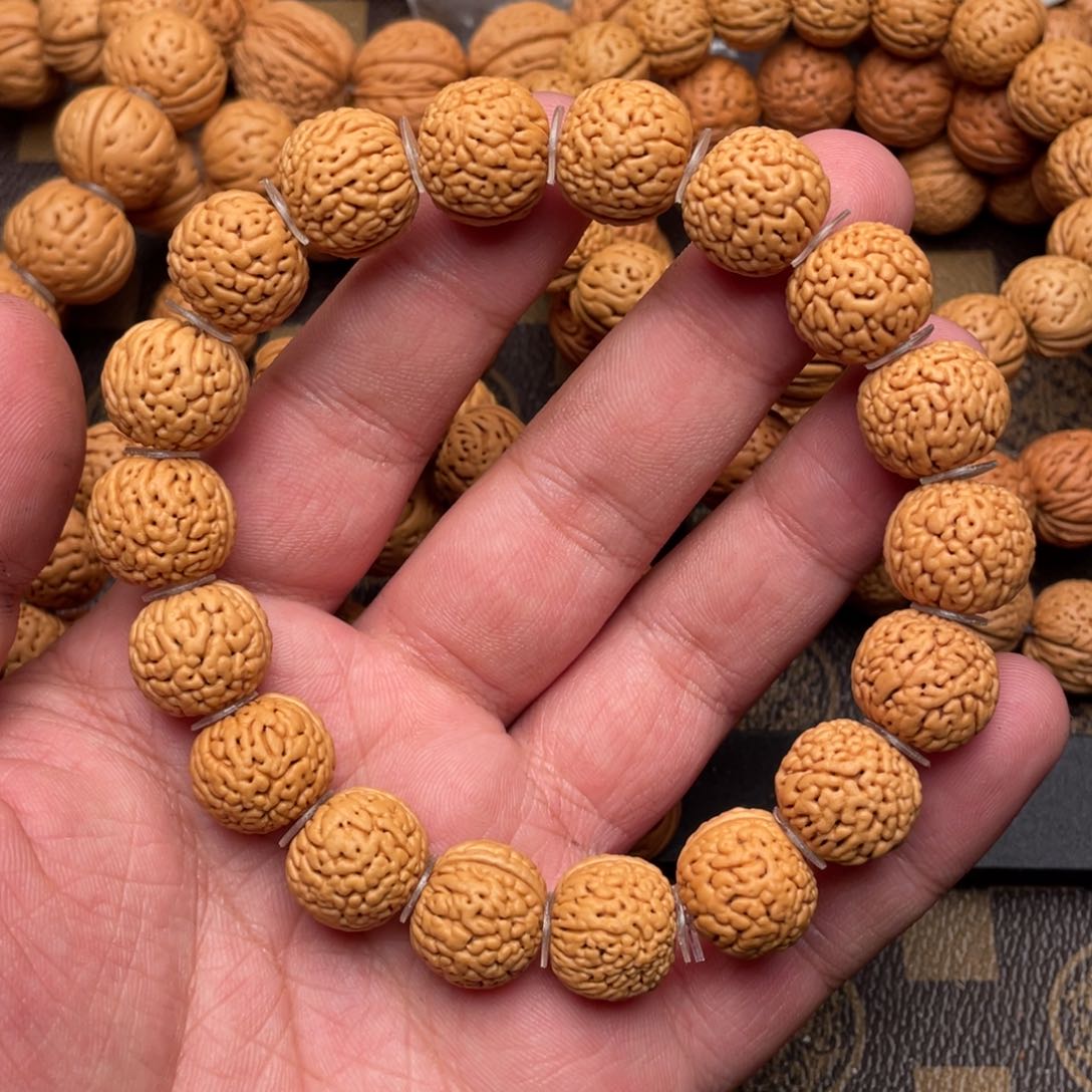 桃核吊坠亮金刚纹金刚纹