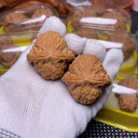 文玩核桃把件南疆43