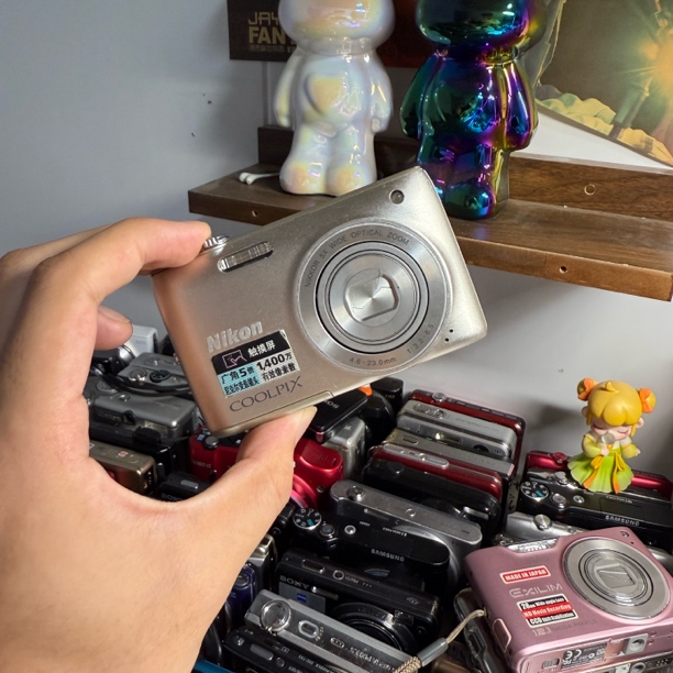 9新 Nikon/尼康 s4150功能正常暖色调触摸1420w像素带广角小暗角