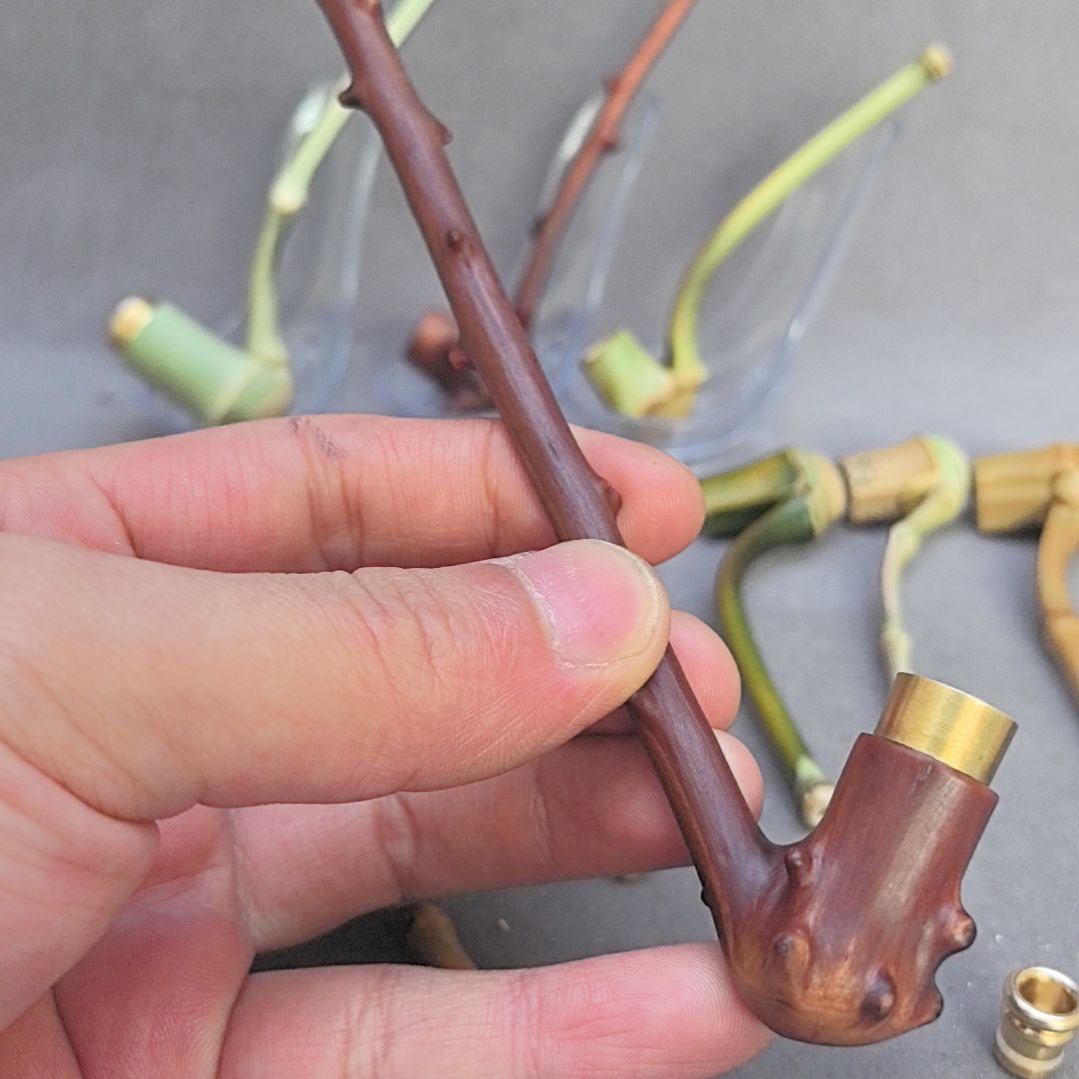 凉***人檬子木烟斗，叶子烟款