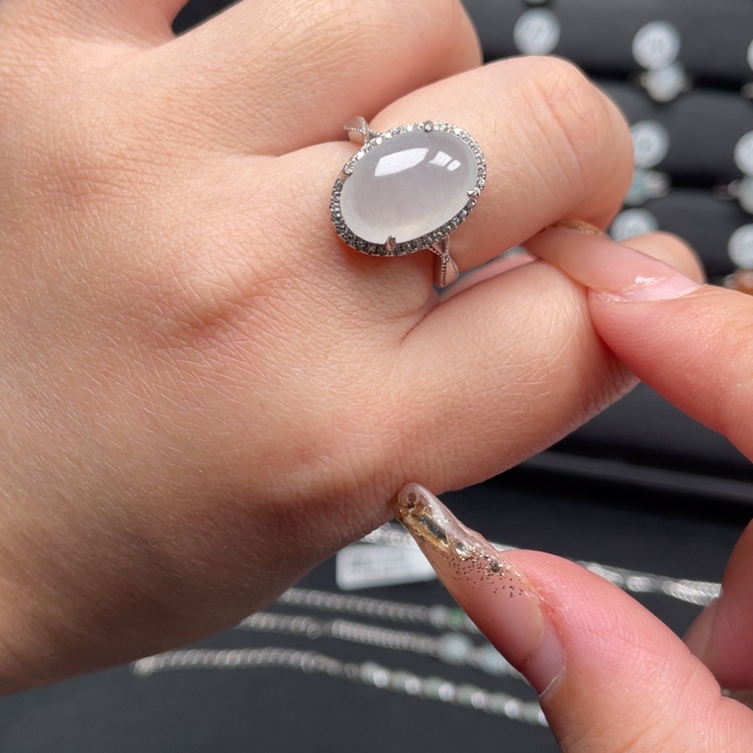 翡翠戒指银S925镶嵌戒指