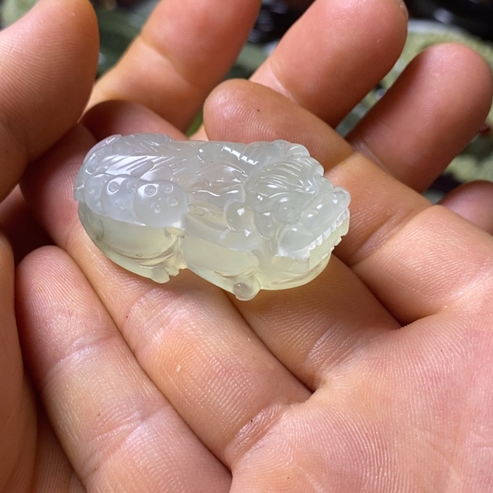 岫玉岫玉颈饰未镶嵌