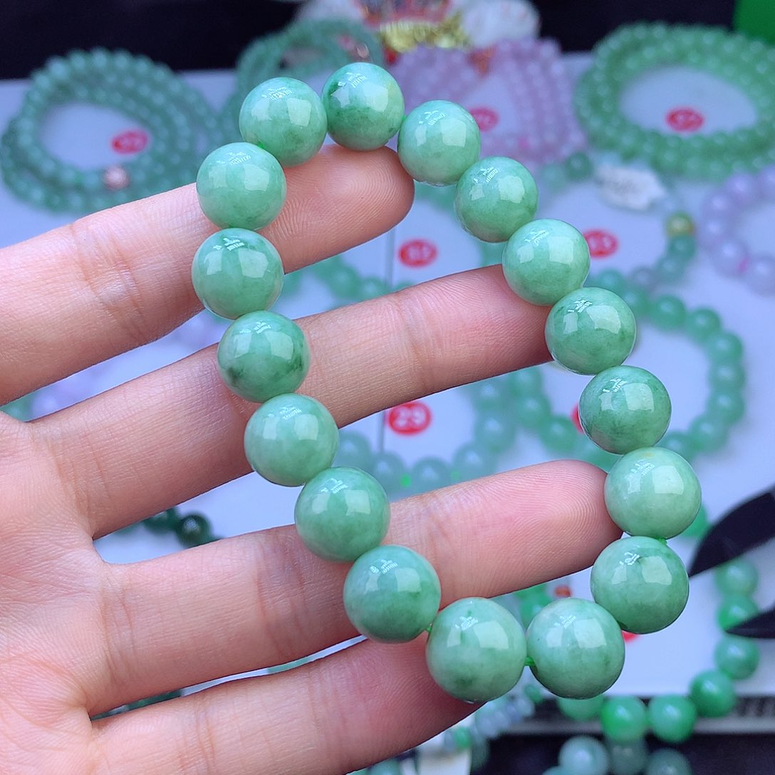 翡翠未镶嵌毛衣链