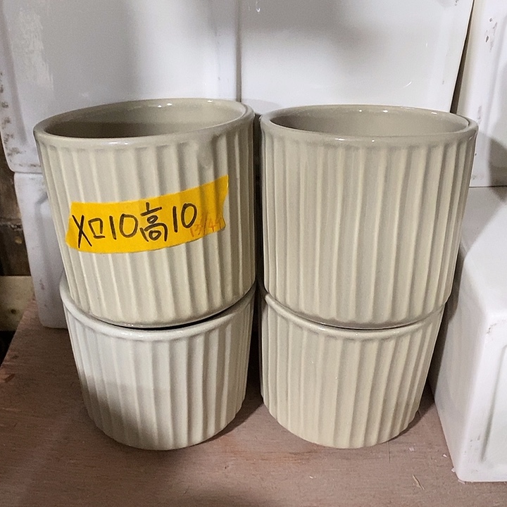 陶盆有孔 瑕疵针孔漏釉介意勿拍口 10高10