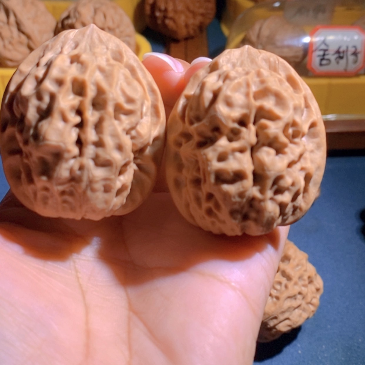 【闪购商品】文玩核桃吊坠我****拉蛤蟆头