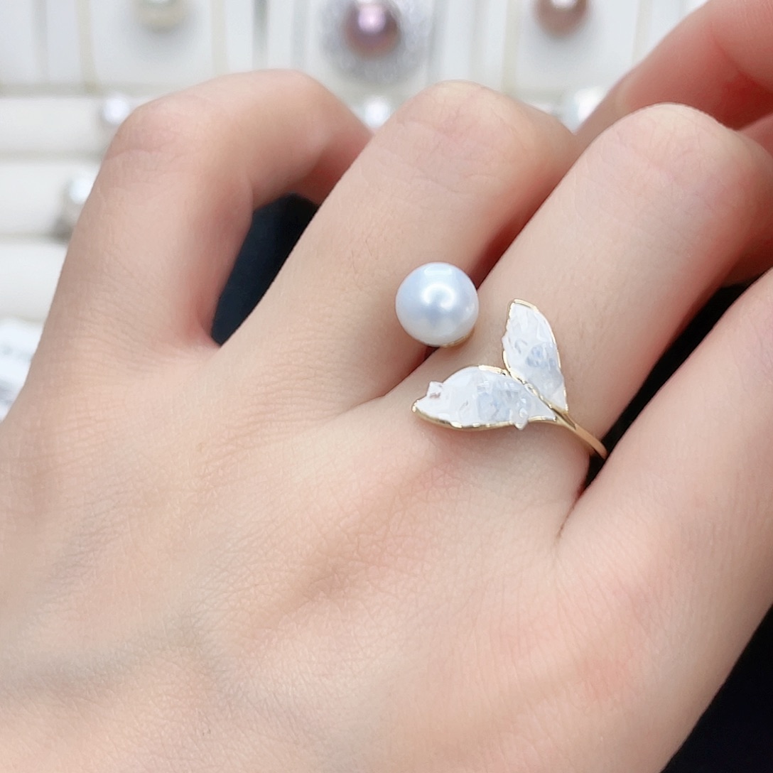 淡水珍珠吊坠(赠链)未镶嵌