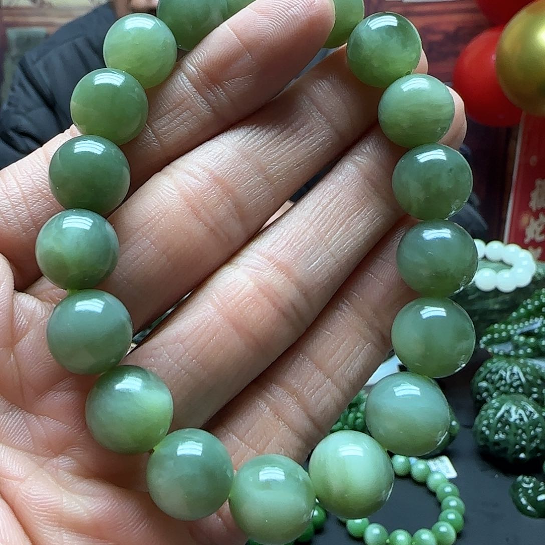 和田玉手串未镶嵌