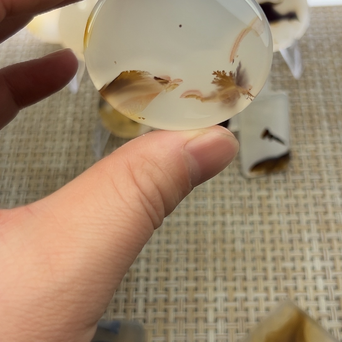 1***放玛瑙/玉髓未镶嵌颈饰