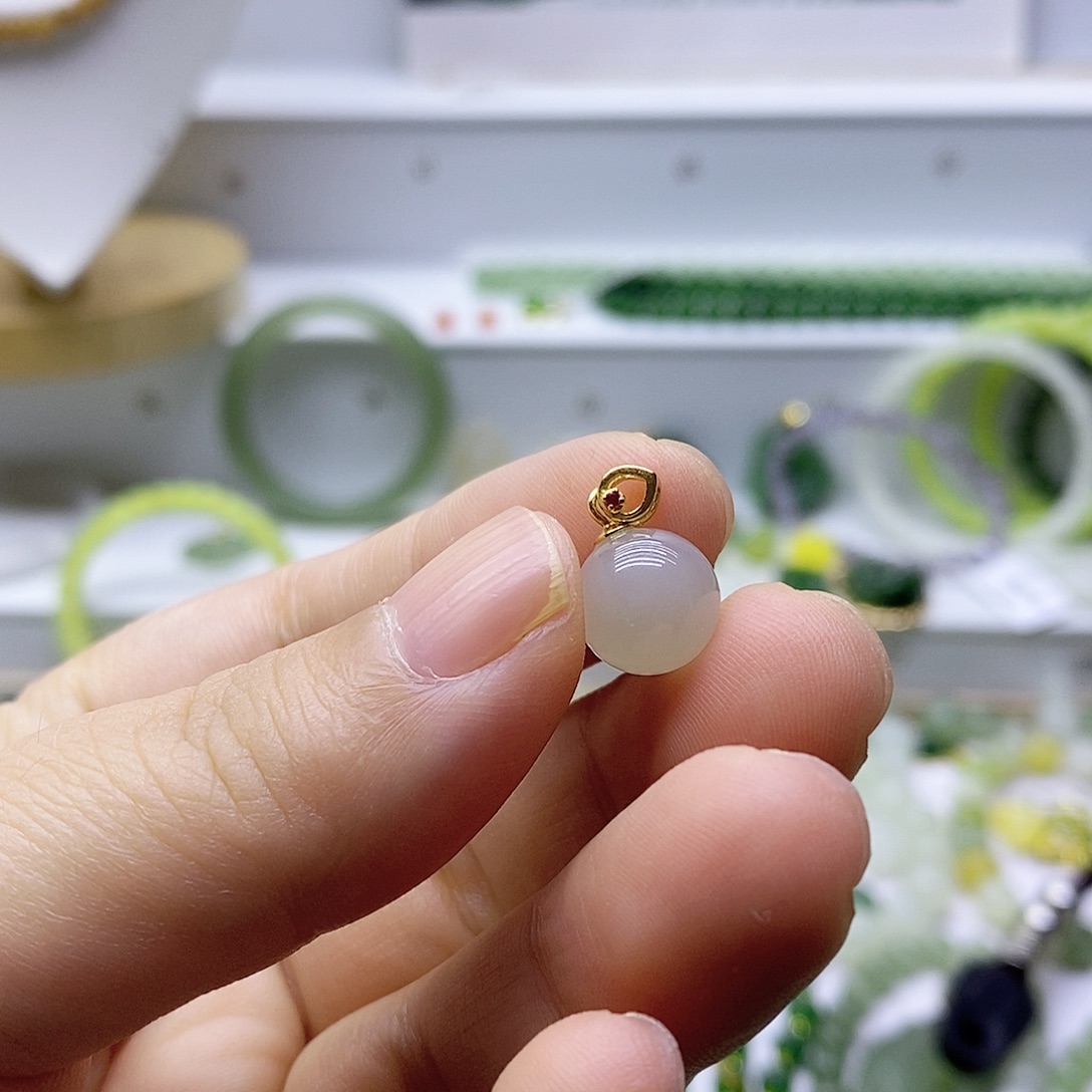 蘑***内和田玉银S925镶嵌吊坠(不含链)